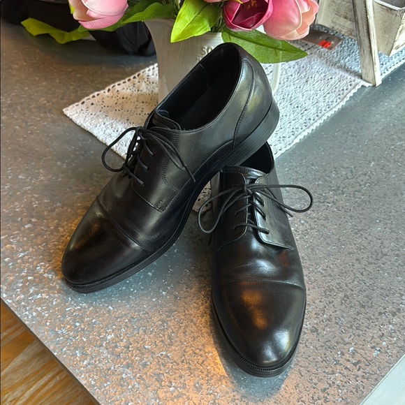 Cole Haan Other - Cole Haan Black Oxford Sleek Leather Shoes